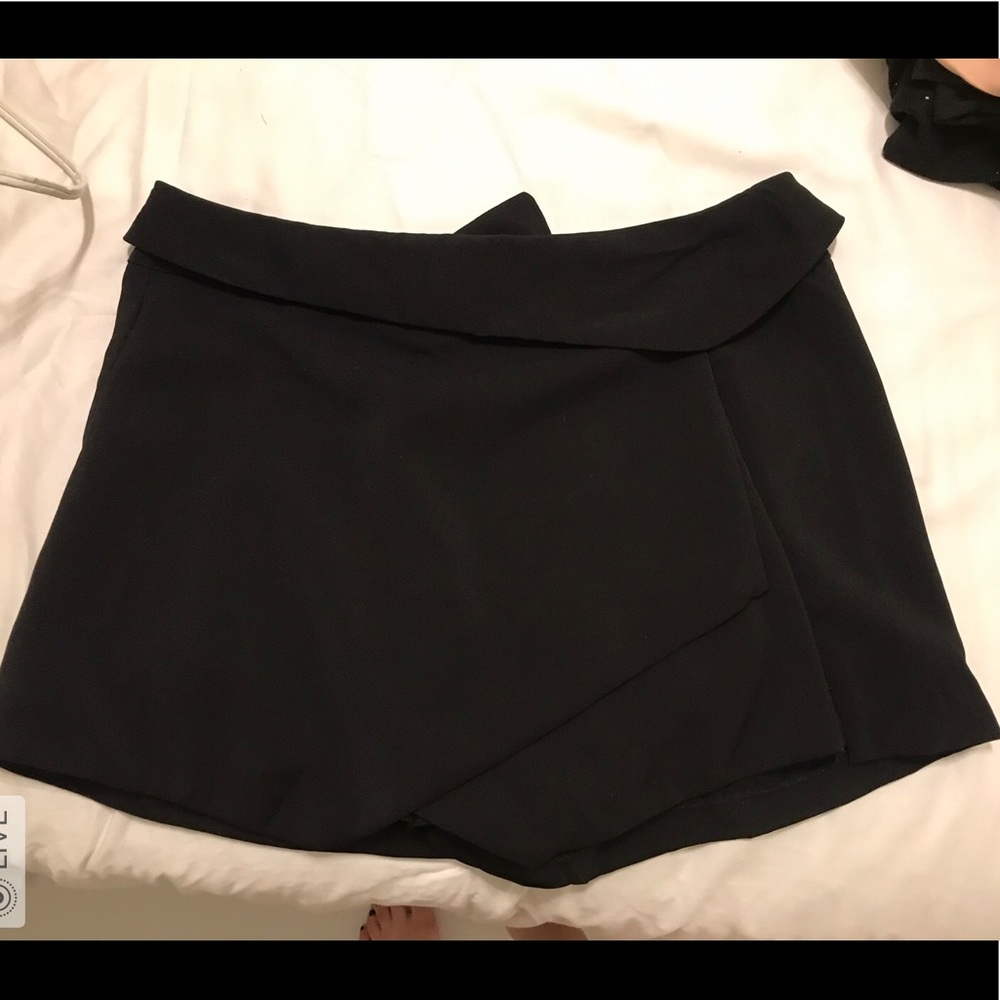 Black skirt